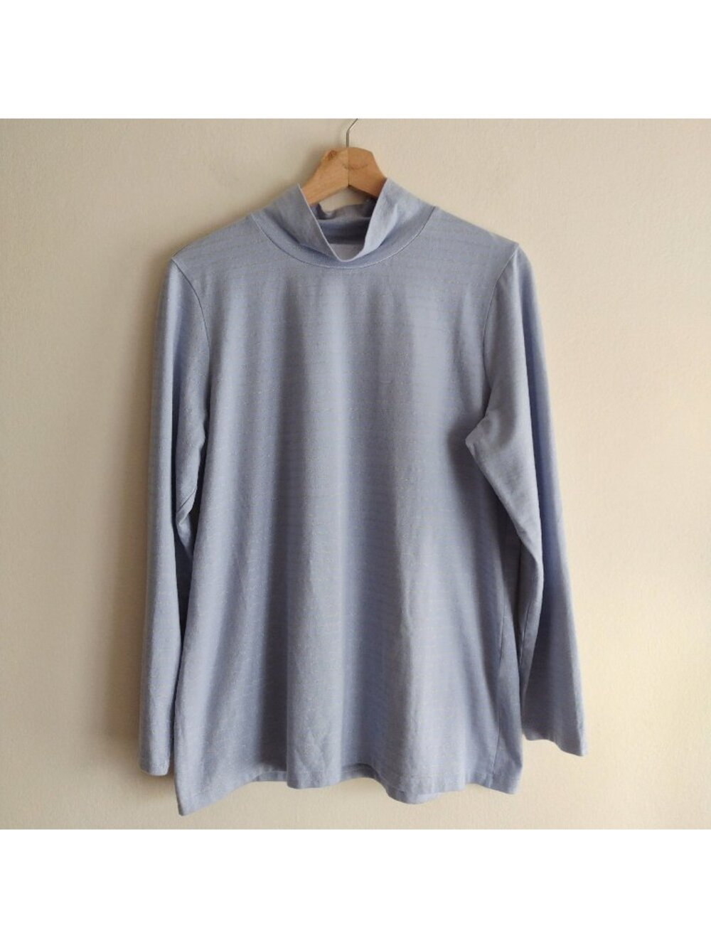Chicos Striped Turtleneck L Sz 2 Sky Blue Silver Metallic Stripe Holiday Top